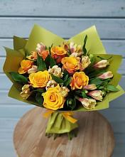 Букет цветов из:  Альстромерии и Розы в Садовом Ставропольского края