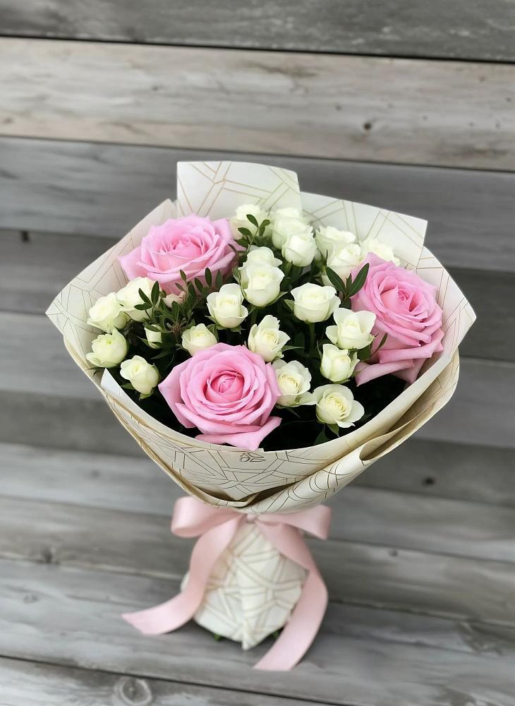 Букет цветов из: Розы в Садовом Ставропольского края