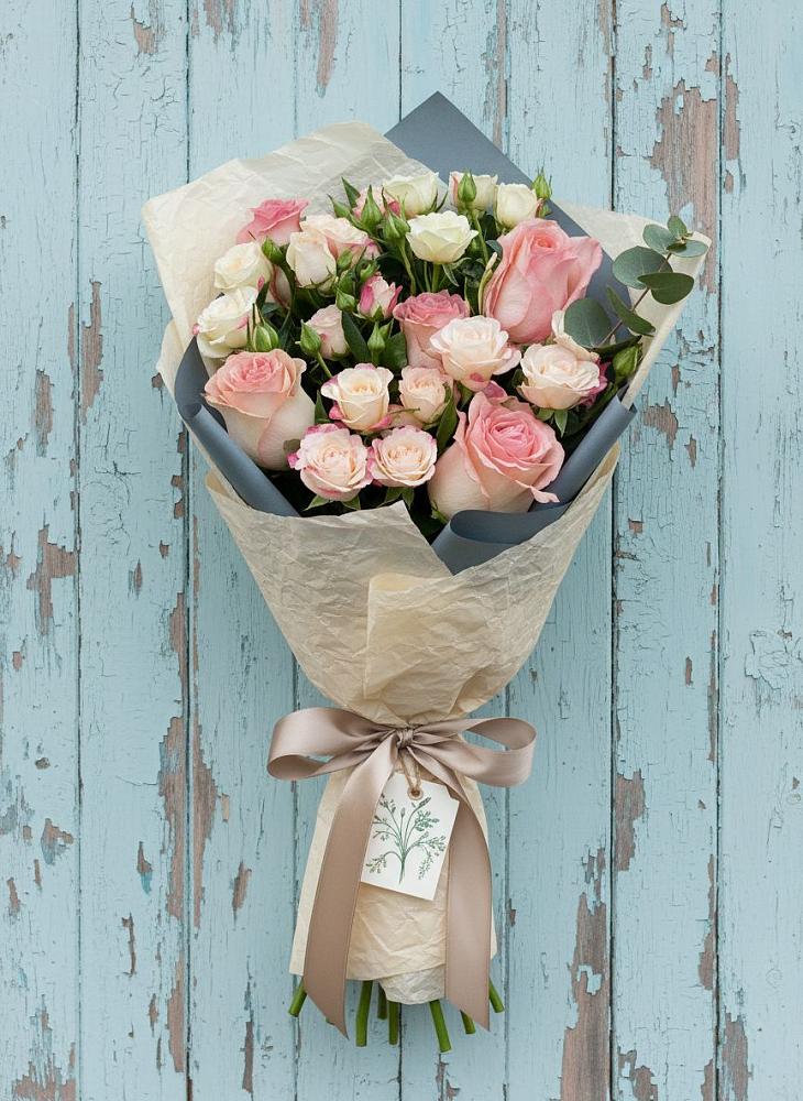 Букет цветов из: Розы в Садовом Ставропольского края