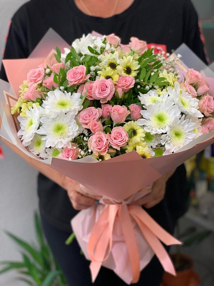 Букет цветов из: Розы и Хризантемы в Садовом Ставропольского края