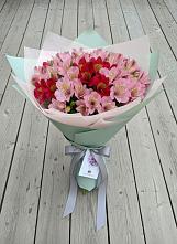 Букет цветов из:  Альстромерии в Садовом Ставропольского края