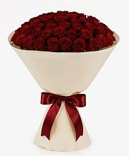 Букет 101 Бордовая роза Блэк Бакарра в Садовом Ставропольского края