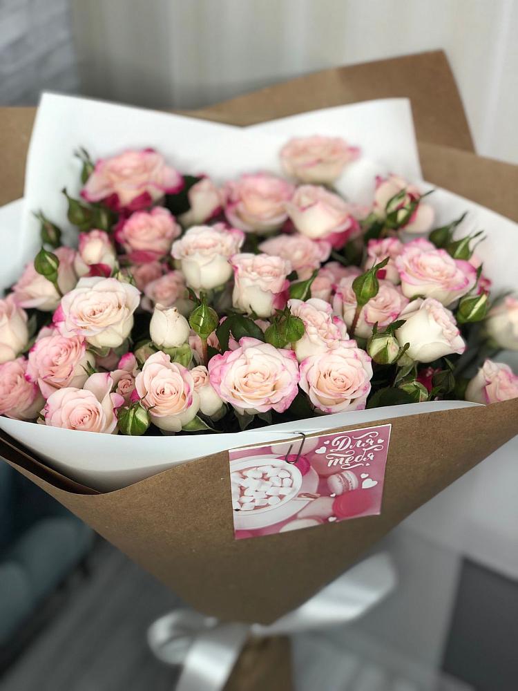 Букет цветов из: Розы в Садовом Ставропольского края