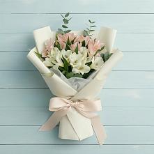 Букет цветов из:  Альстромерии в Садовом Ставропольского края