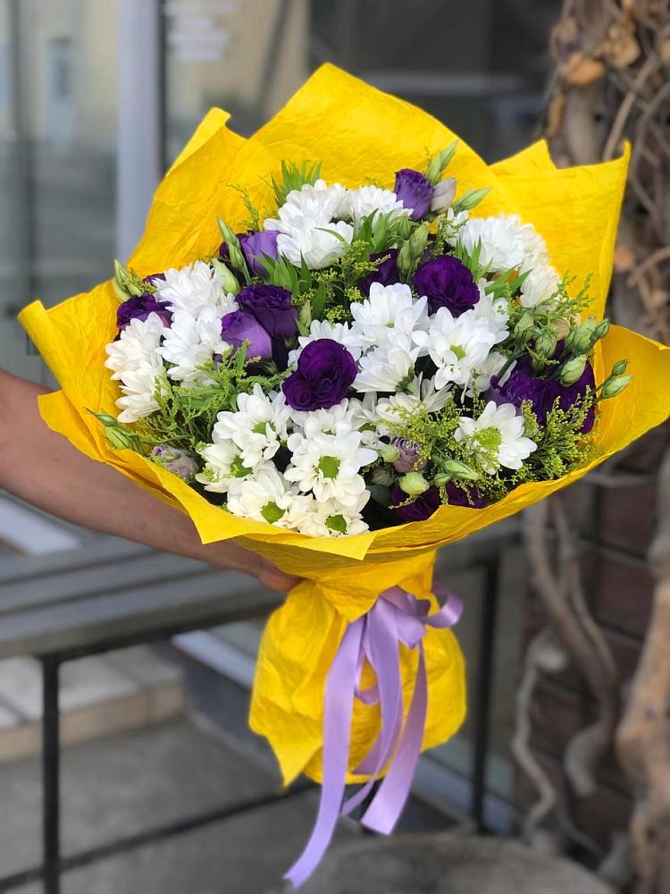 Букет цветов из: Ирисы, Хризантемы и Ромашки в Садовом Ставропольского края