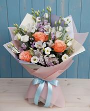 Букет цветов из:  Лизиантусы, Розы, Альстромерии и Гипсофила в Садовом Ставропольского края