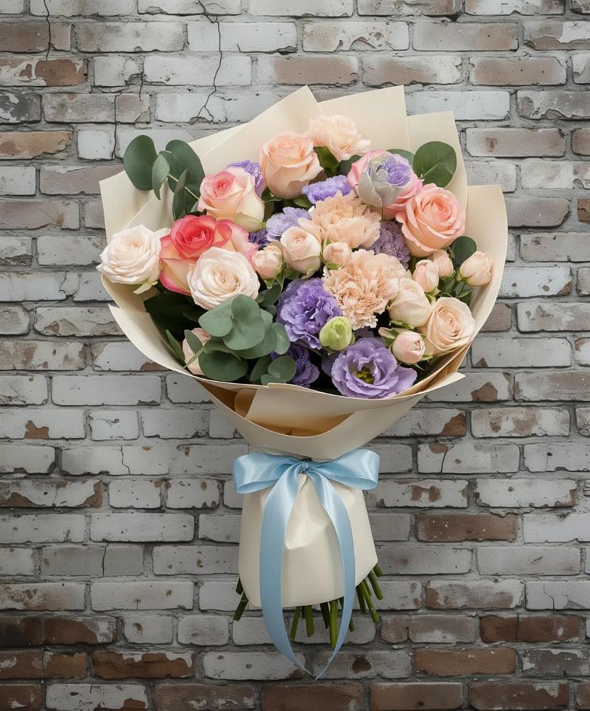 Букет цветов из: Розы, Лизиантусы и Гвоздики в Садовом Ставропольского края