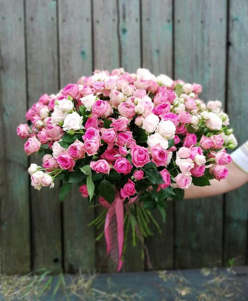 Букет Розовые кустовые розы Натали и Лав Лидия в Садовом Ставропольского края