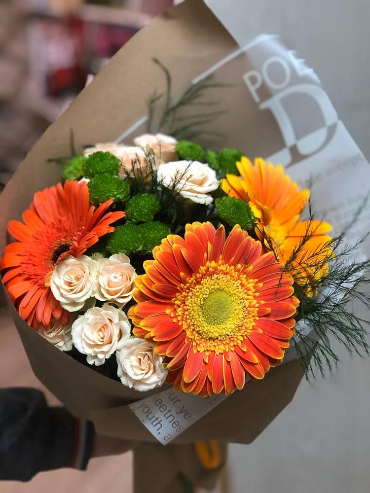 Букет цветов из: Герберы, Хризантемы и Розы в Садовом Ставропольского края